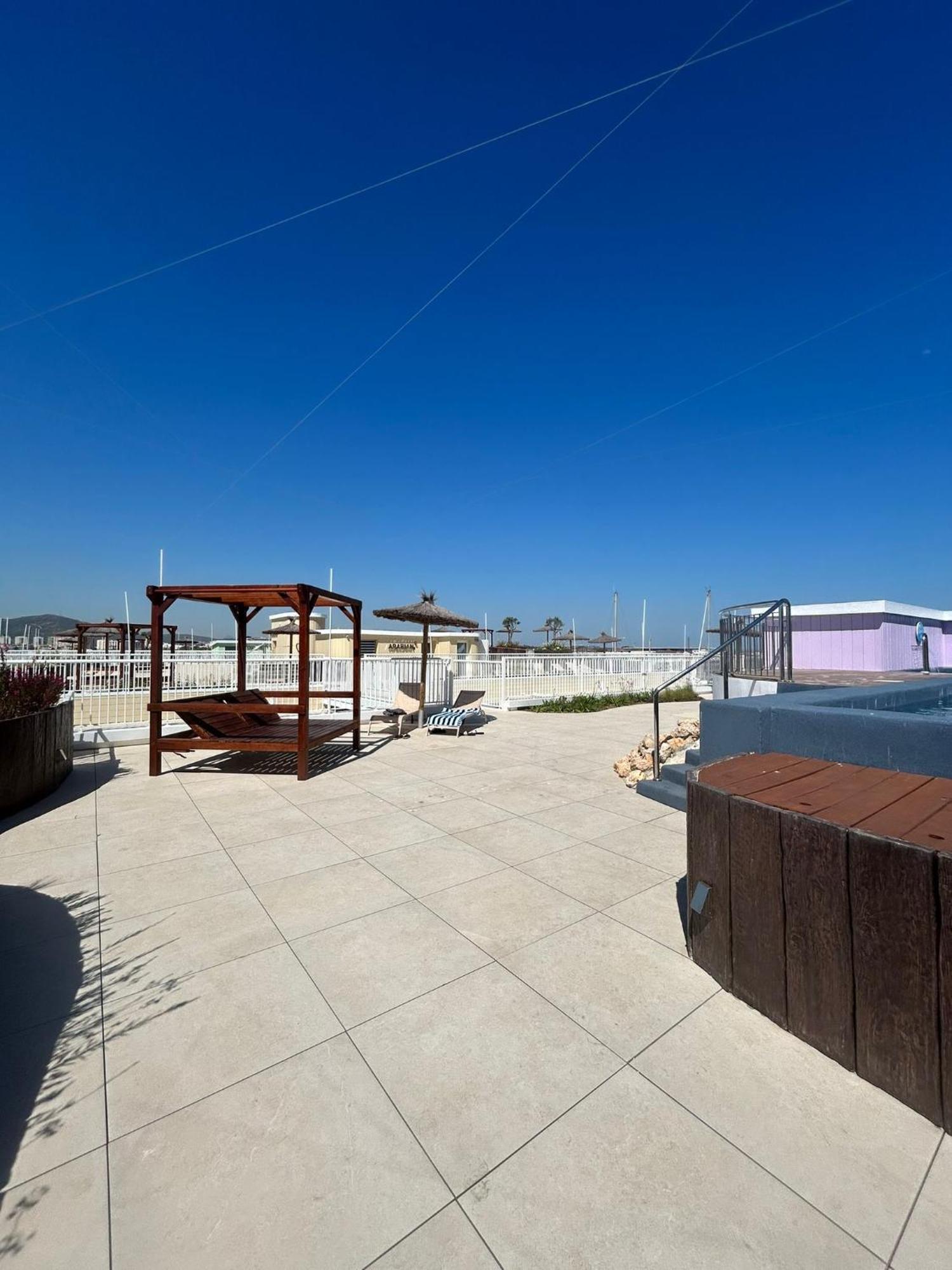 Marina Club Luxury Private Studio With Pool And Incredible Views Gibraltar Exterior photo